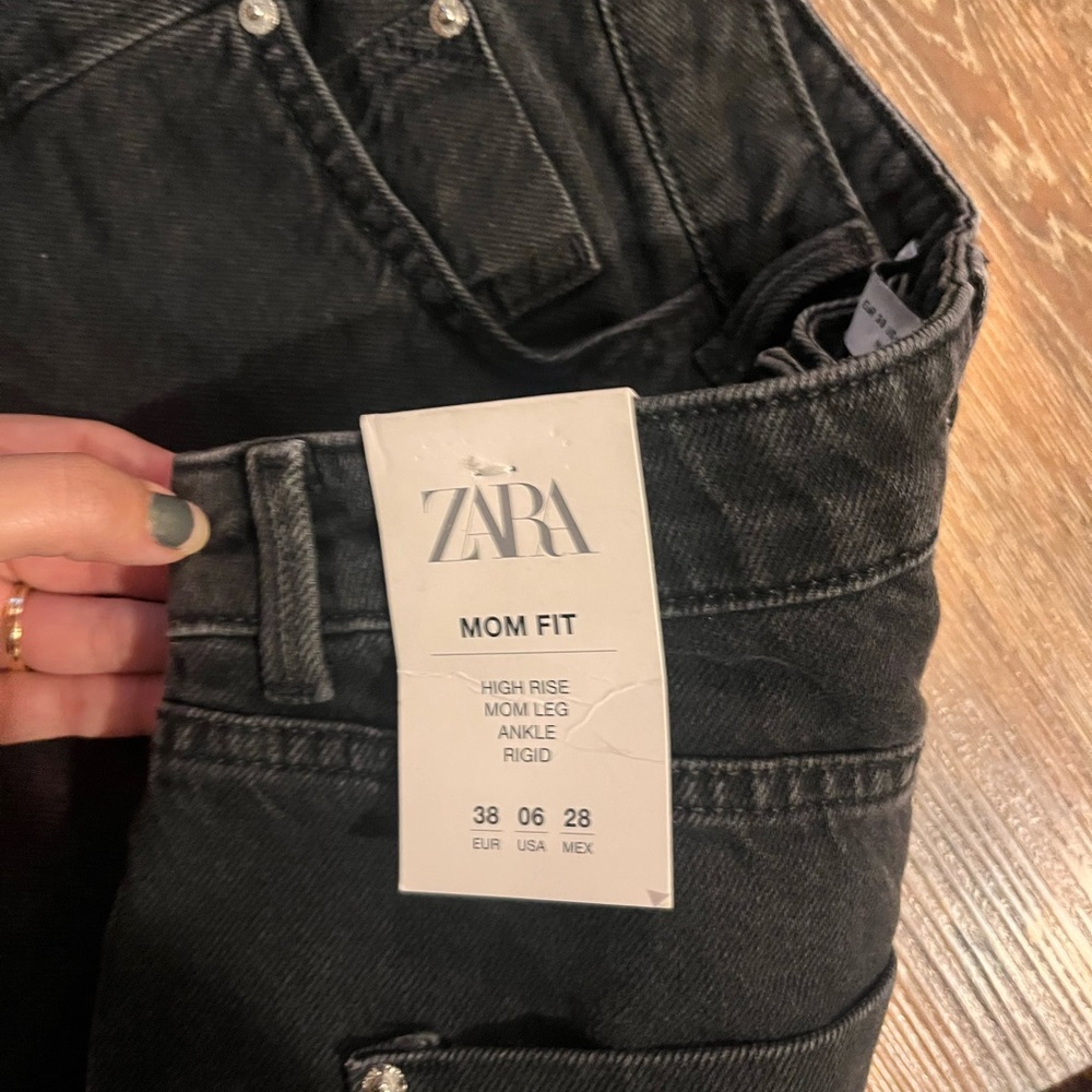 NWT Zara Mom Fit Black Pants, Women’s Size 6 - Picture 6 of 7
